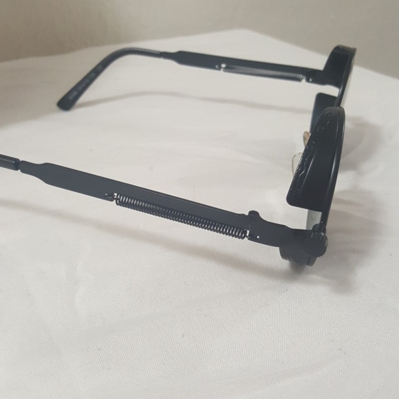 Black Retro Sunglasses - Picture 2 of 4